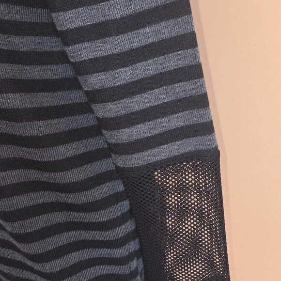 Top - Picture 4 of 5